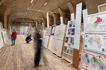 Ausstellung „Global – Neutral“ © Foto: Reiner Riedler